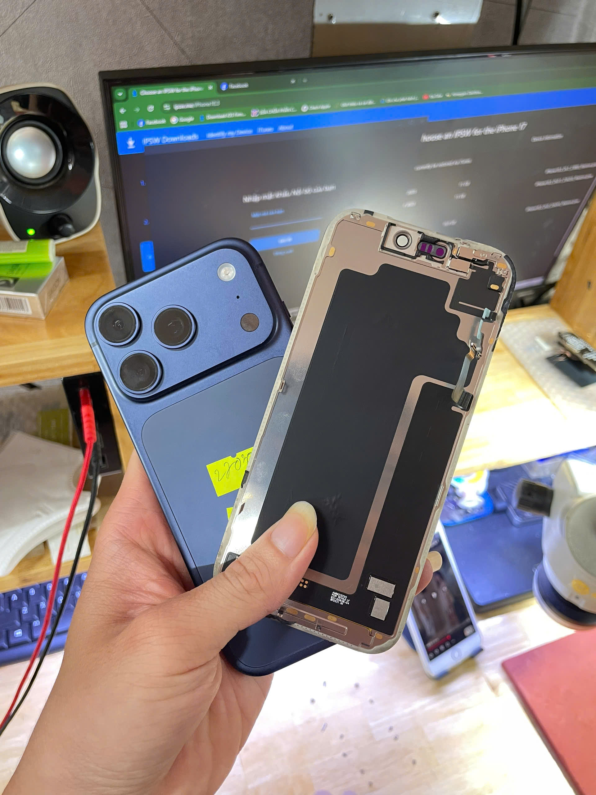 thay màn hình iphone 17 pro tại Táo Cười Cần Thơ